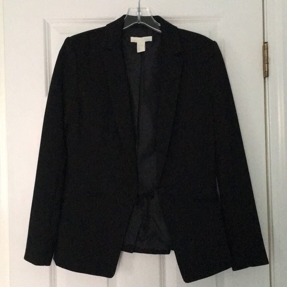 Black light blazer